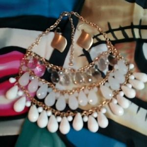 BREATHTAKING 3 tier necklace and pr of earings